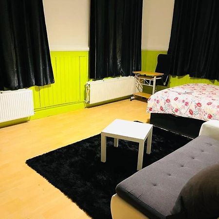 Ferienwohnung Etablissement Close Fer Me Lüttich Exterior foto